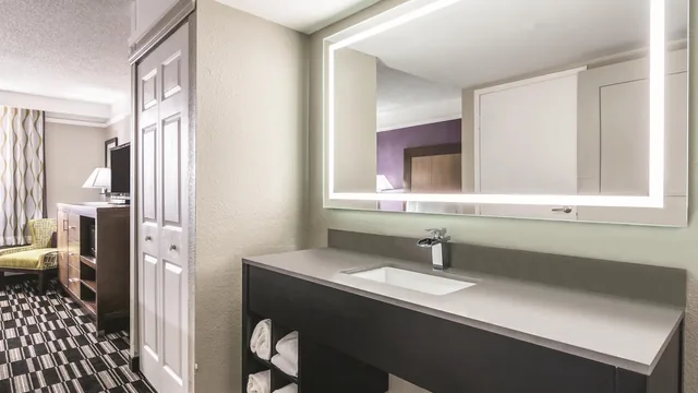 La Quinta Inn by Wyndham Jupiter photo 1