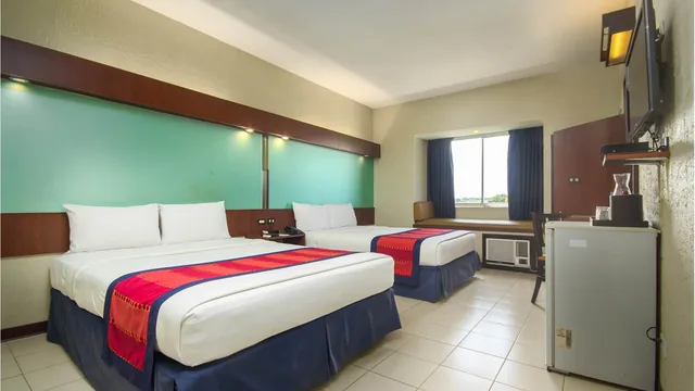 Microtel by Wyndham Eagle Ridge photo 5