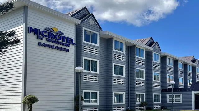 Microtel by Wyndham Eagle Ridge photo 6