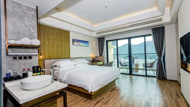 Microtel by Wyndham Sanya Dadonghai photo 4