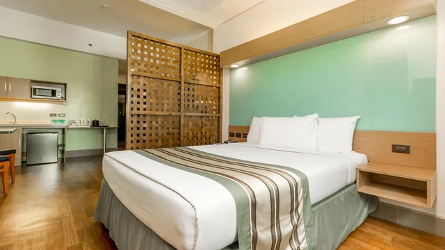 Microtel by Wyndham South Forbes near Nuvali photo 5