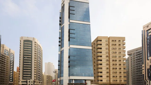 Ramada by Wyndham Abu Dhabi Corniche photo 1