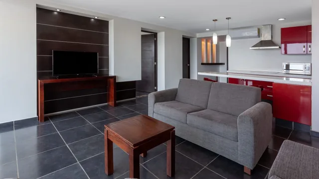 Ramada by Wyndham Acapulco Hotel & Suites photo 6