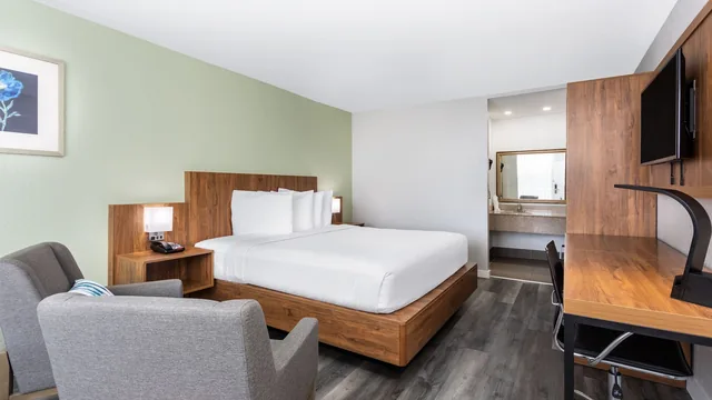 Ramada by Wyndham Altamonte Springs Near I-4 photo 10