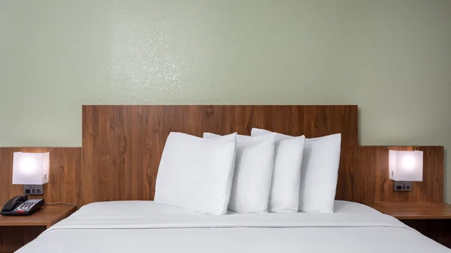 Ramada by Wyndham Altamonte Springs Near I-4 photo 12