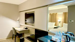 Ramada by Wyndham Bangkok Sukhumvit 11