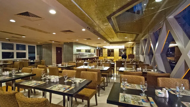 Ramada by Wyndham Hong Kong Harbour View photo 4