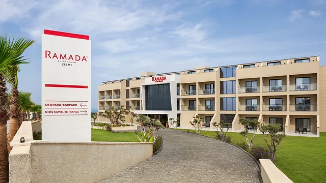 Ramada by Wyndham Cesme photo 4