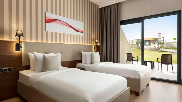 Ramada by Wyndham Cesme photo 9