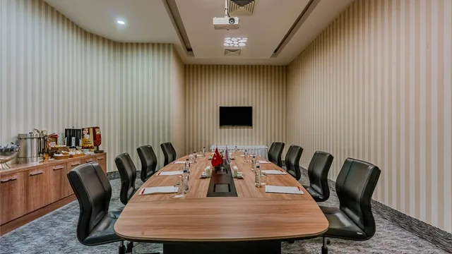 Ramada Plaza by Wyndham Izmir photo 6