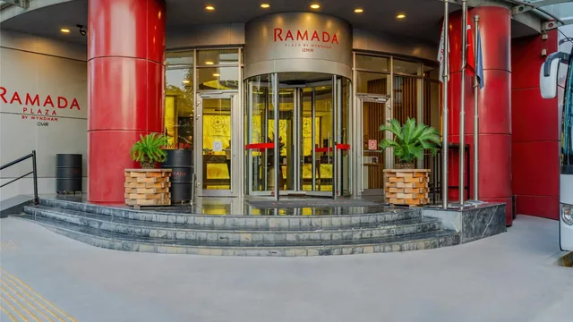 Ramada Plaza by Wyndham Izmir photo 7
