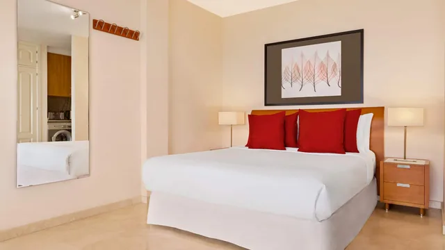 Ramada Hotel & Suites by Wyndham Costa del Sol Fuengirola photo 1