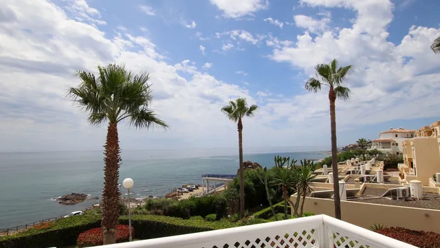 Ramada Hotel & Suites by Wyndham Costa del Sol Fuengirola photo 6