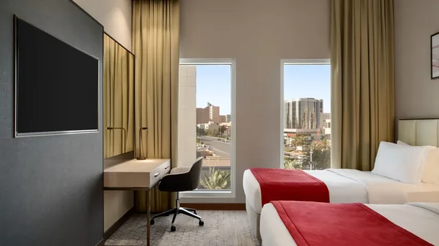 Ramada by Wyndham Riyadh King Fahd Road photo 4