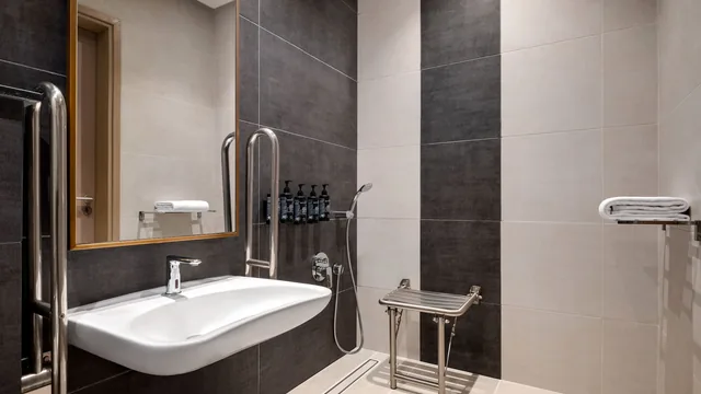 Ramada by Wyndham Riyadh King Fahd Road photo 6