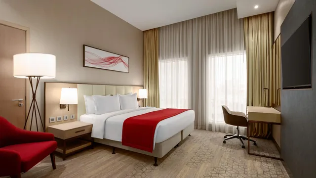 Ramada by Wyndham Riyadh King Fahd Road photo 8
