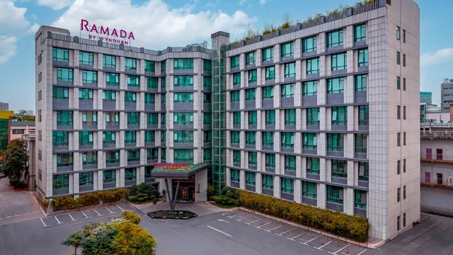 Ramada by Wyndham Xiangyang Fancheng photo 6