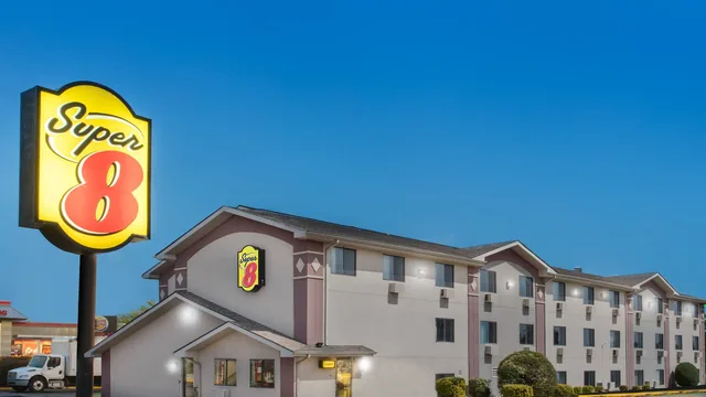 Super 8 by Wyndham Aberdeen MD photo 6