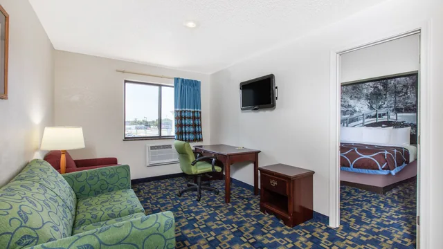 Super 8 by Wyndham Aberdeen MD photo 8