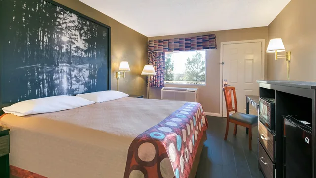 Super 8 by Wyndham Abilene North photo 2