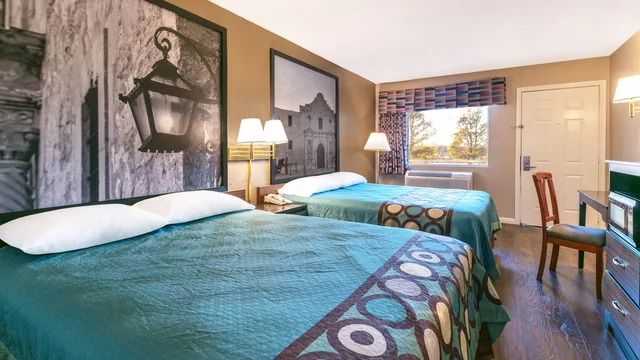 Super 8 by Wyndham Abilene North photo 3