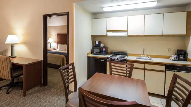 Wingate by Wyndham Anchorage Downtown/Ship Creek photo 4