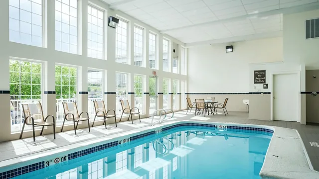 Wingate by Wyndham Anchorage Downtown/Ship Creek photo 7